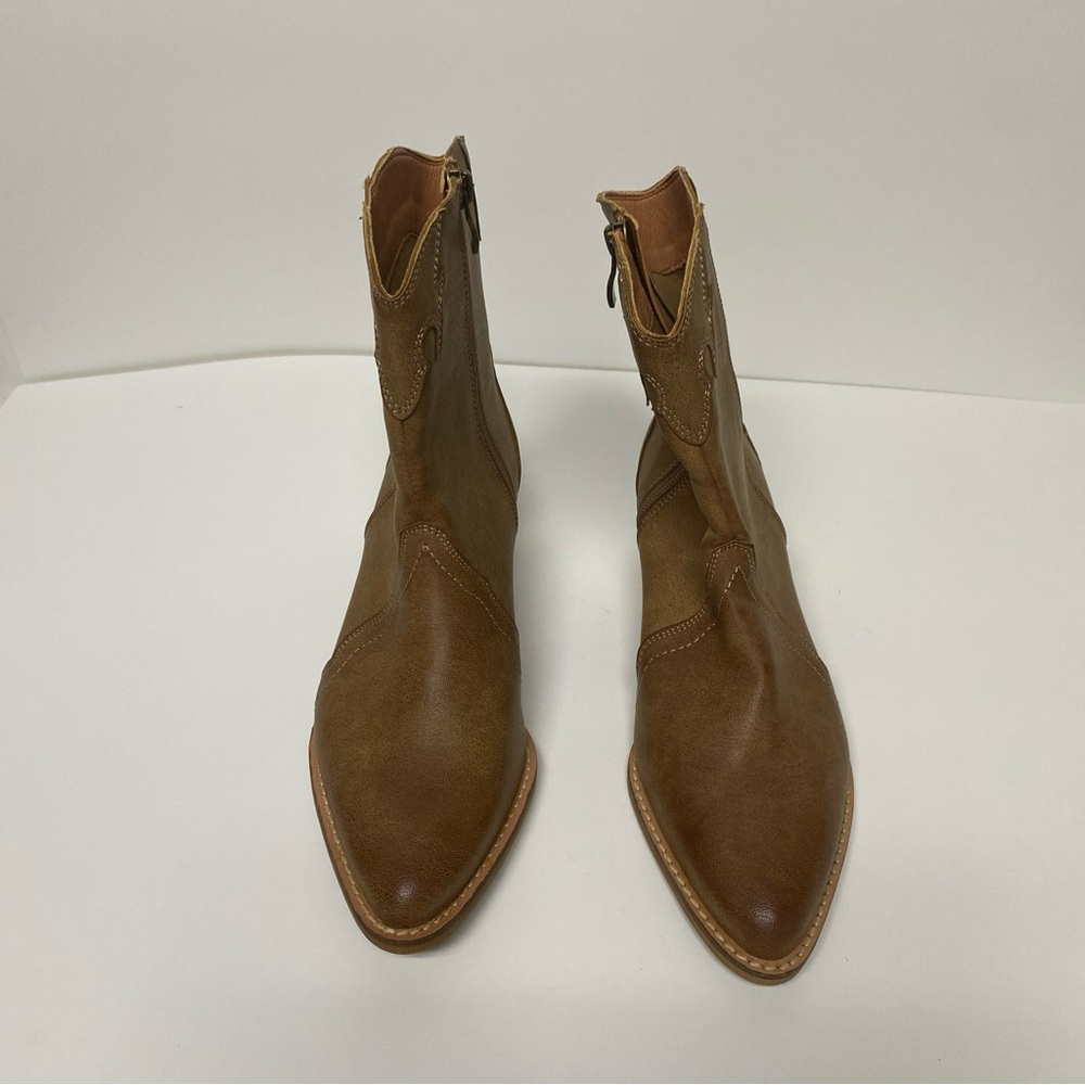 Arider Girl Hala Western ankle Boots Womens Zipper on sides Size 7